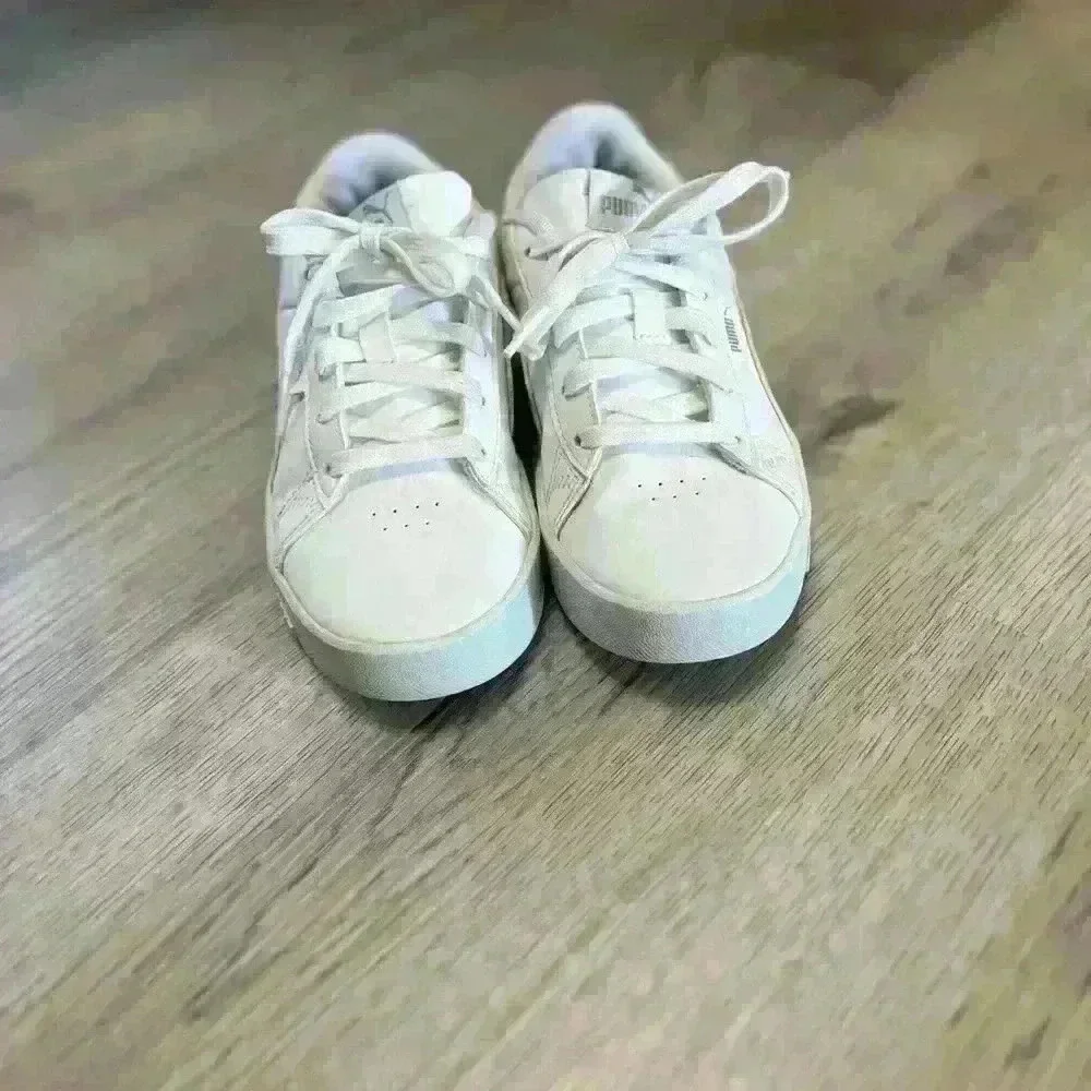 Puma all white